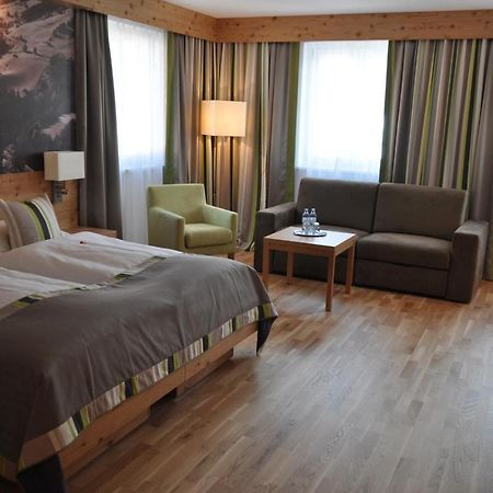 Hotel Goldener Adler Wattens Exterior photo