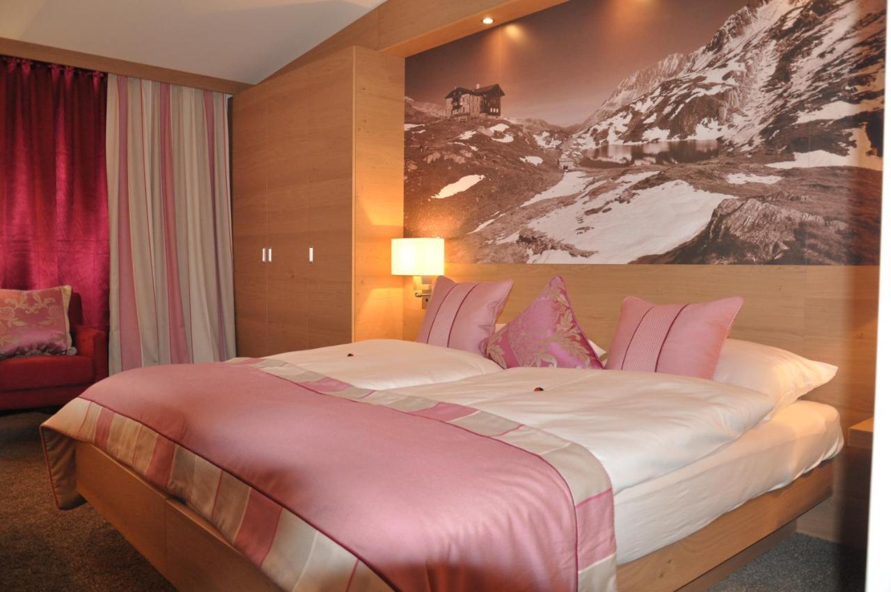 Hotel Goldener Adler Wattens Exterior photo